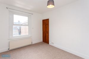 Bedroom- click for photo gallery